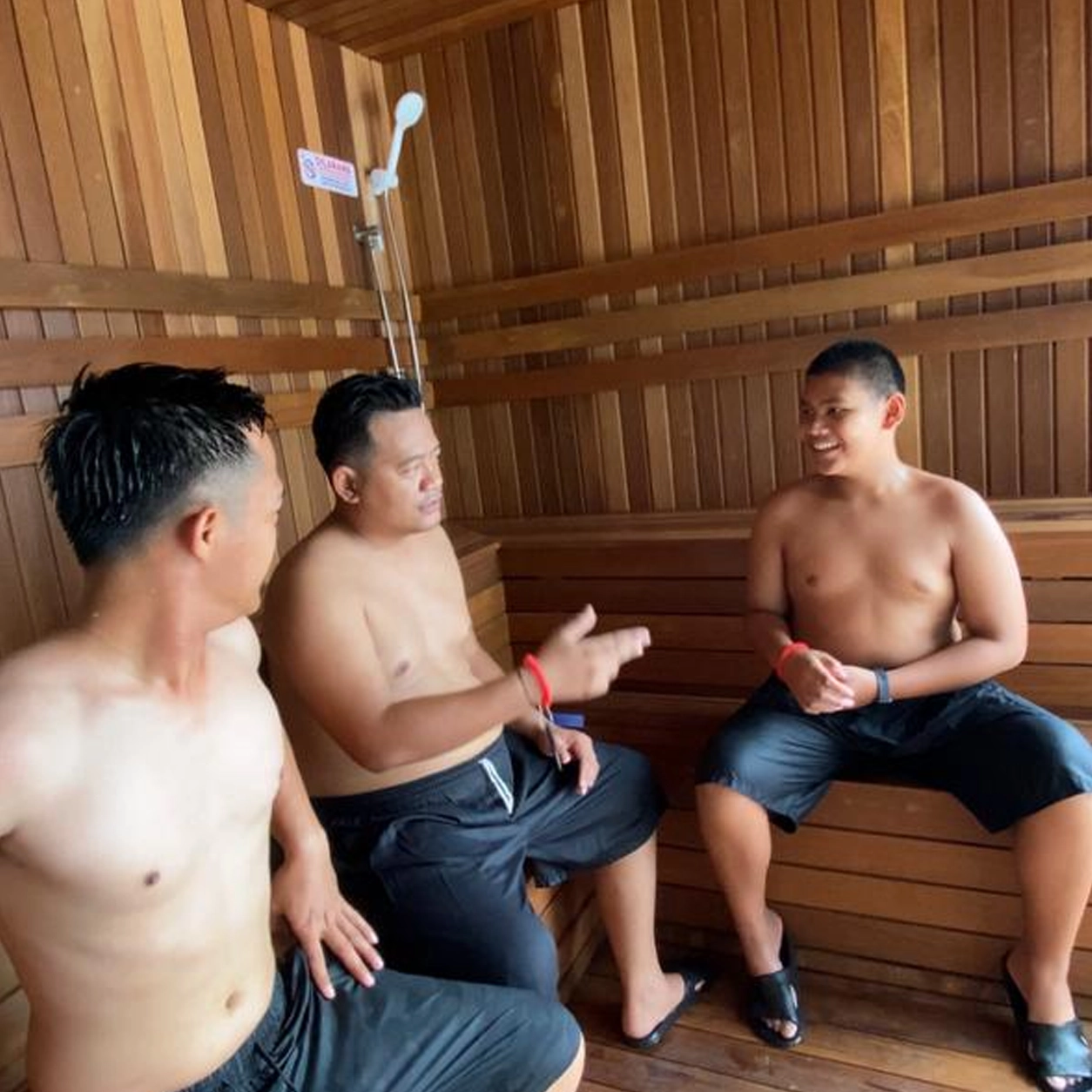 Sauna Pria